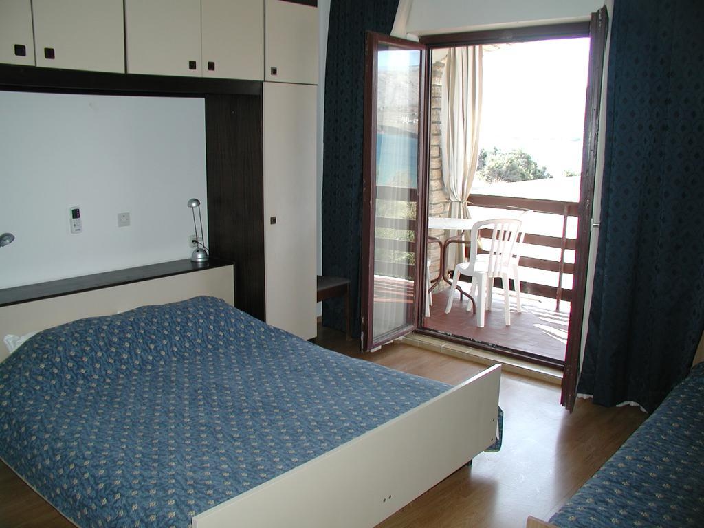 Hotel Tony Pag Town Quarto foto